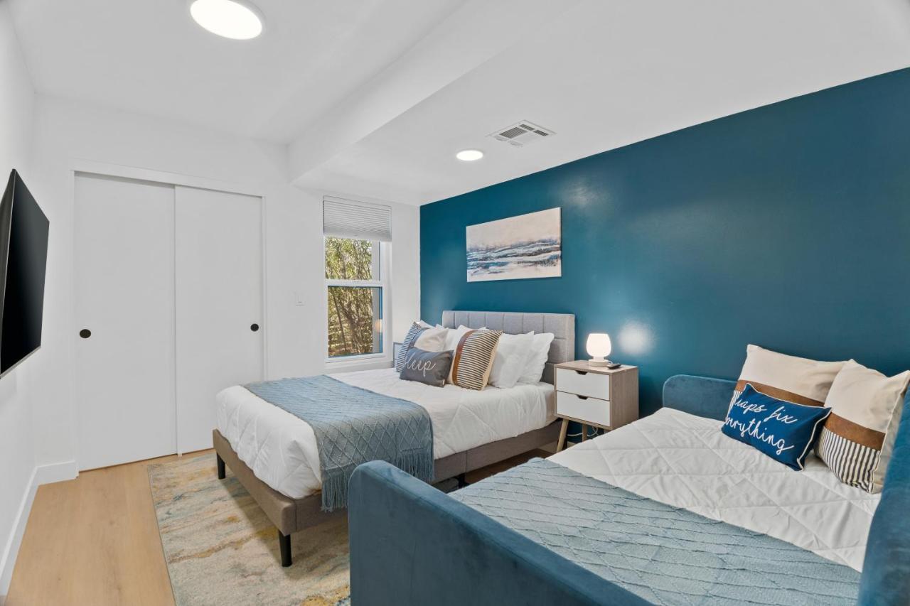 Stylish Phoenix Townhome - Foosball Table, Laundry, Parking! Zewnętrze zdjęcie